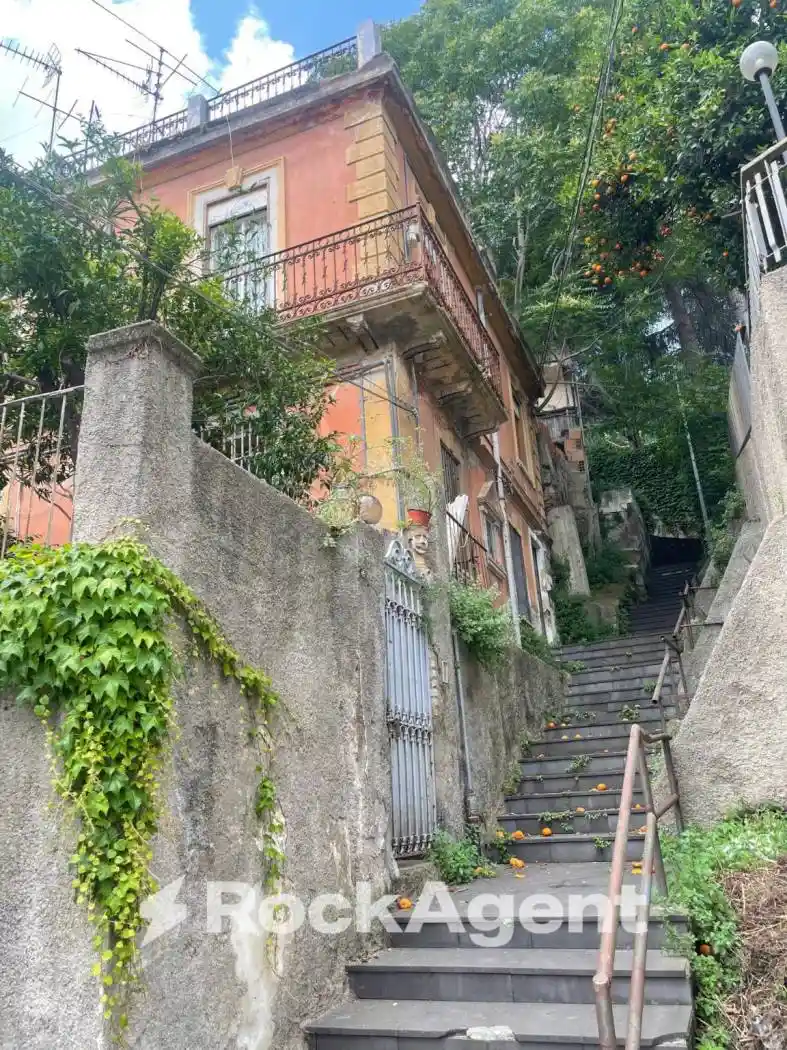 Casa indipendente in vendita a Messina