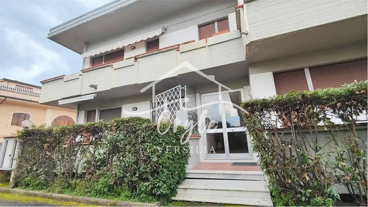 Appartamento in vendita a Massa