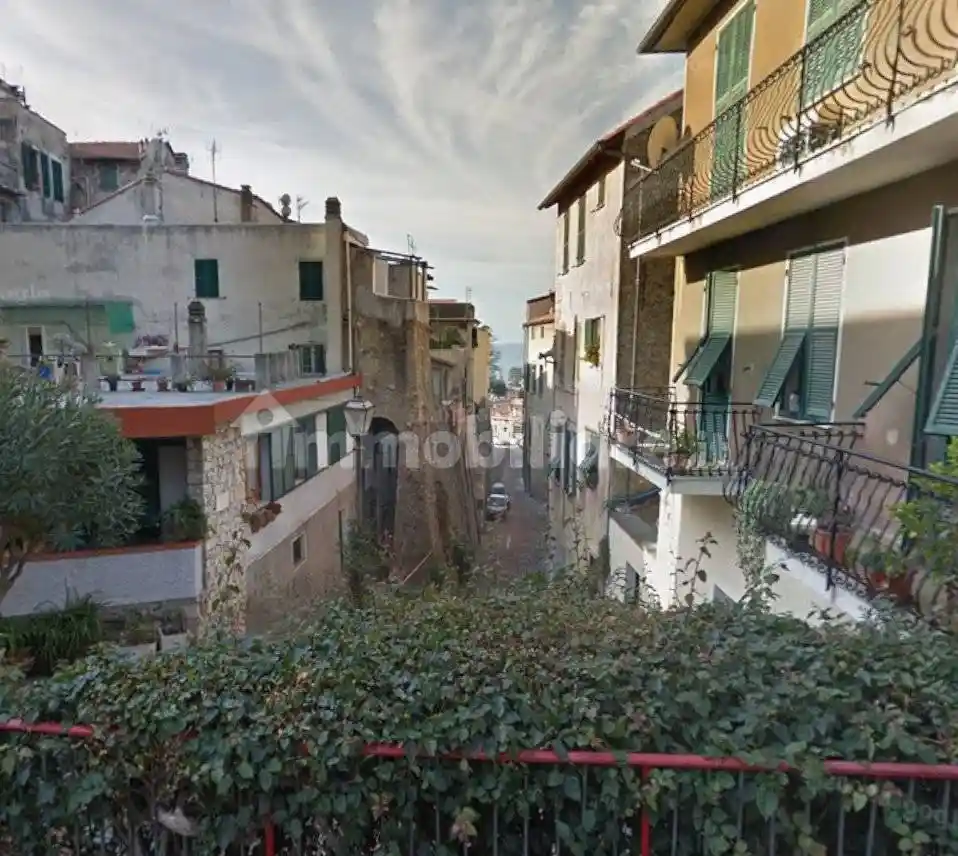 Appartamento in vendita a Bordighera