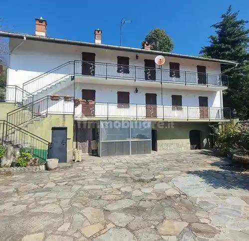 Casa indipendente in vendita a Prarostino
