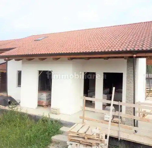 Villa in vendita a Bibiana