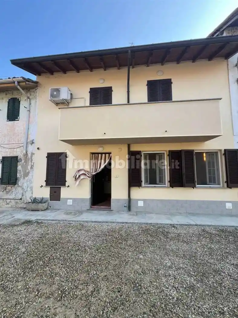 Villa in vendita a Valle Lomellina