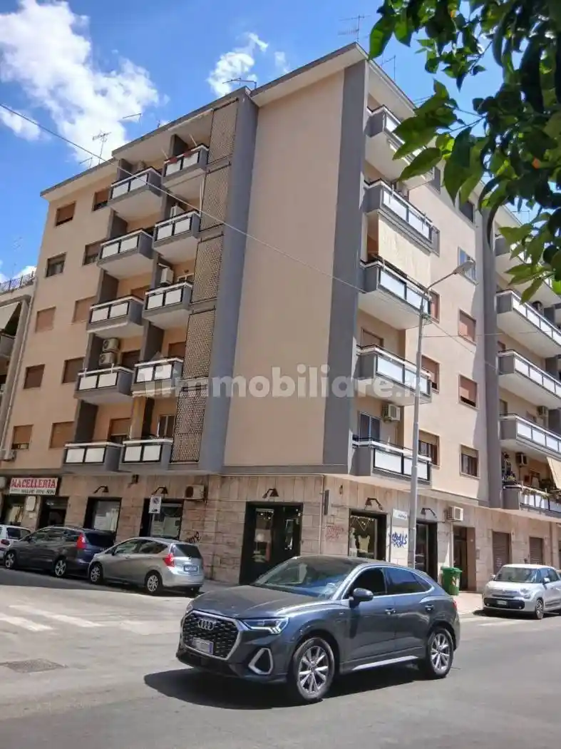 Appartamento in vendita a Taranto