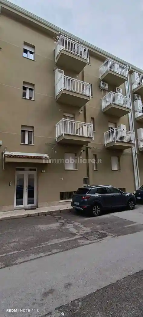 Appartamento in vendita a Campofelice di Roccella