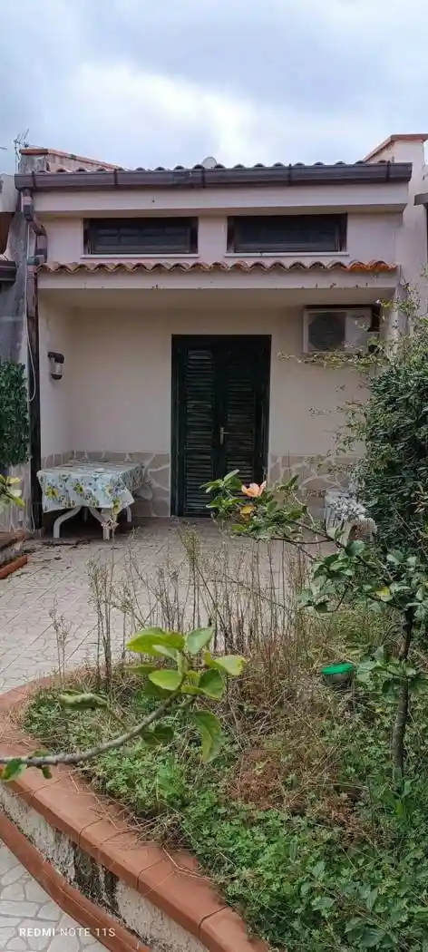 Villetta a schiera in vendita a Campofelice di Roccella