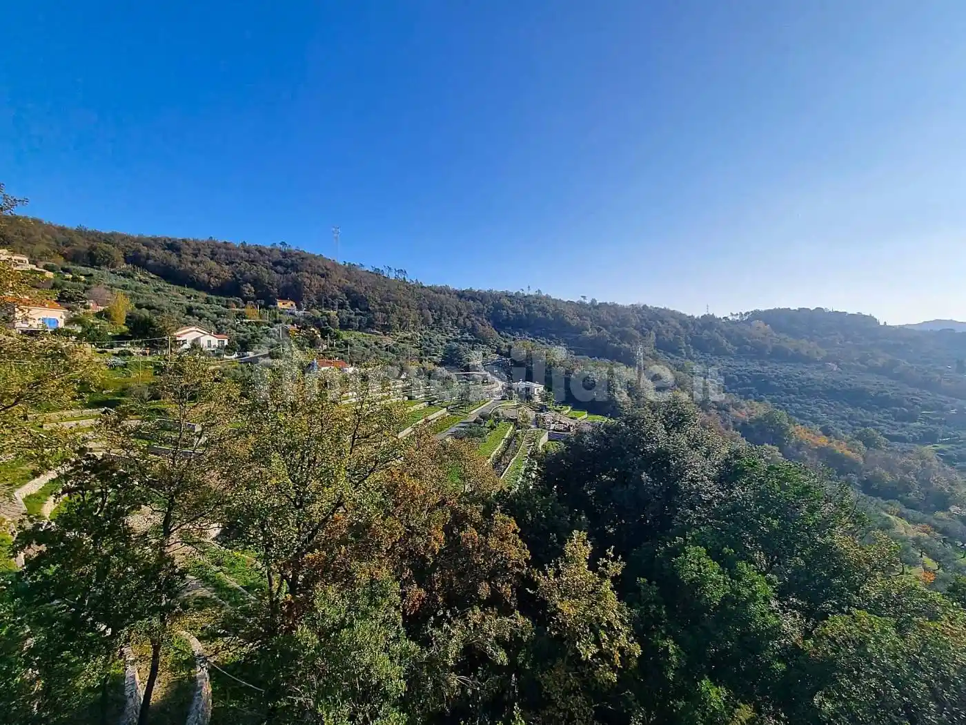 Villa in vendita a Finale Ligure