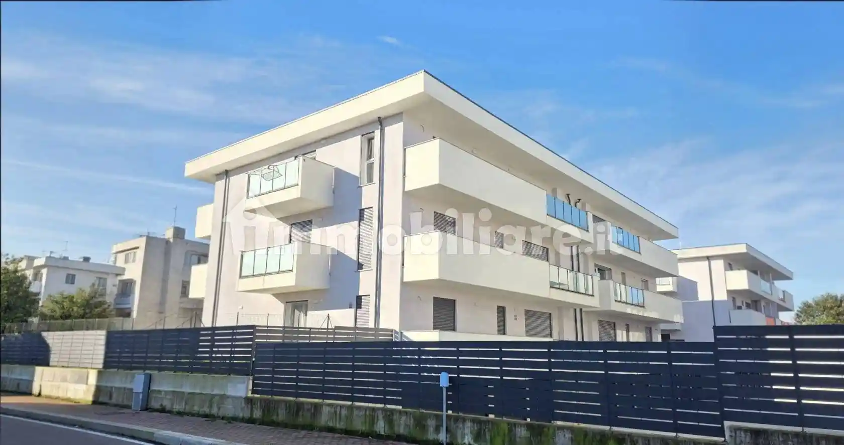 Appartamento in vendita a Lainate