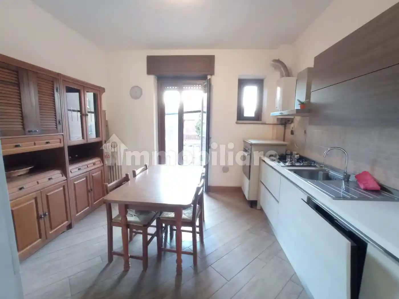 Appartamento in vendita a Novara