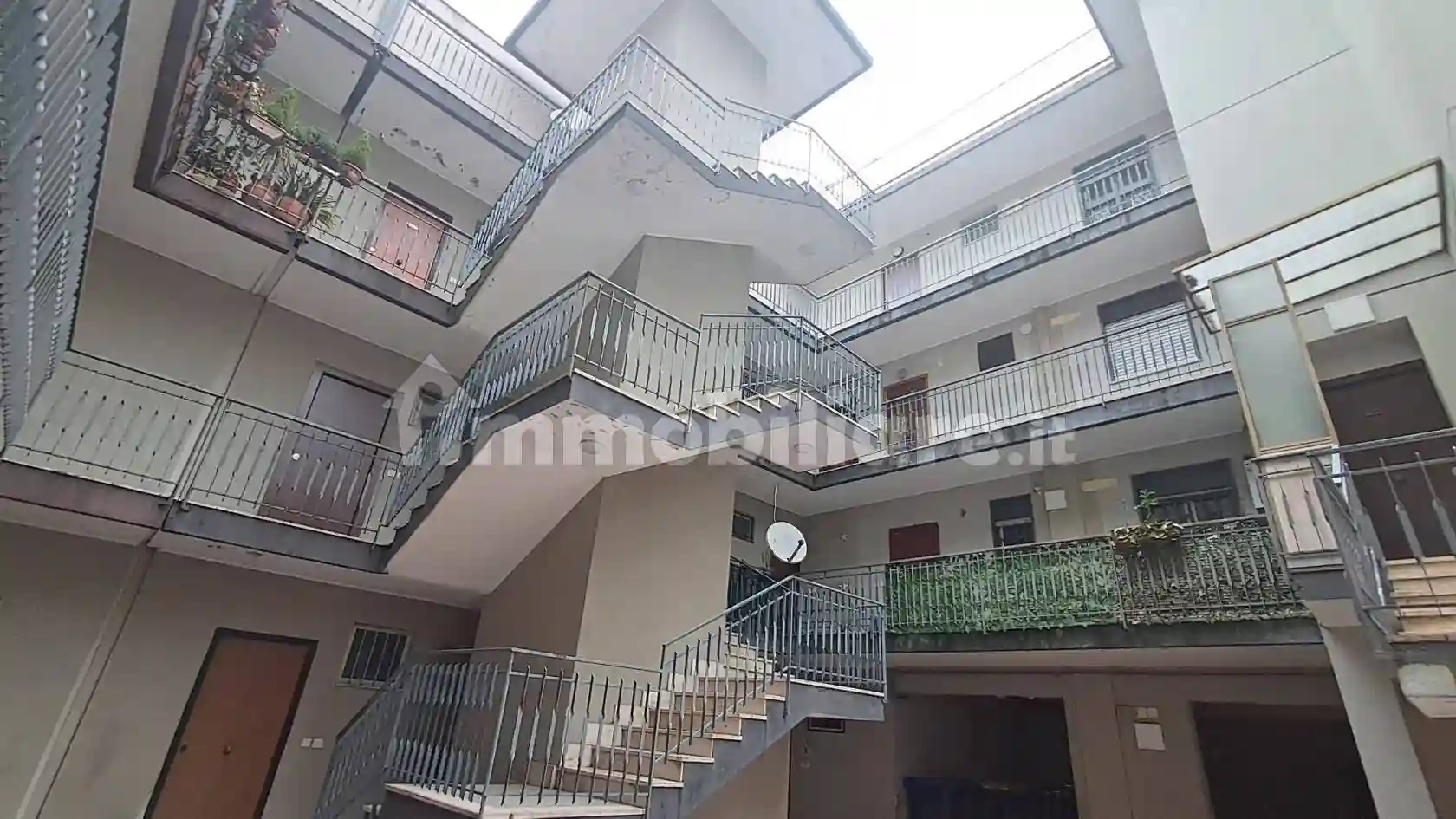 Palazzo - Edificio - foto 3