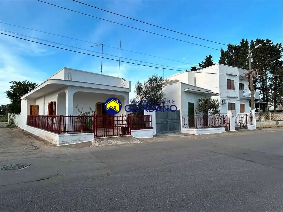 Villa in vendita a Squinzano