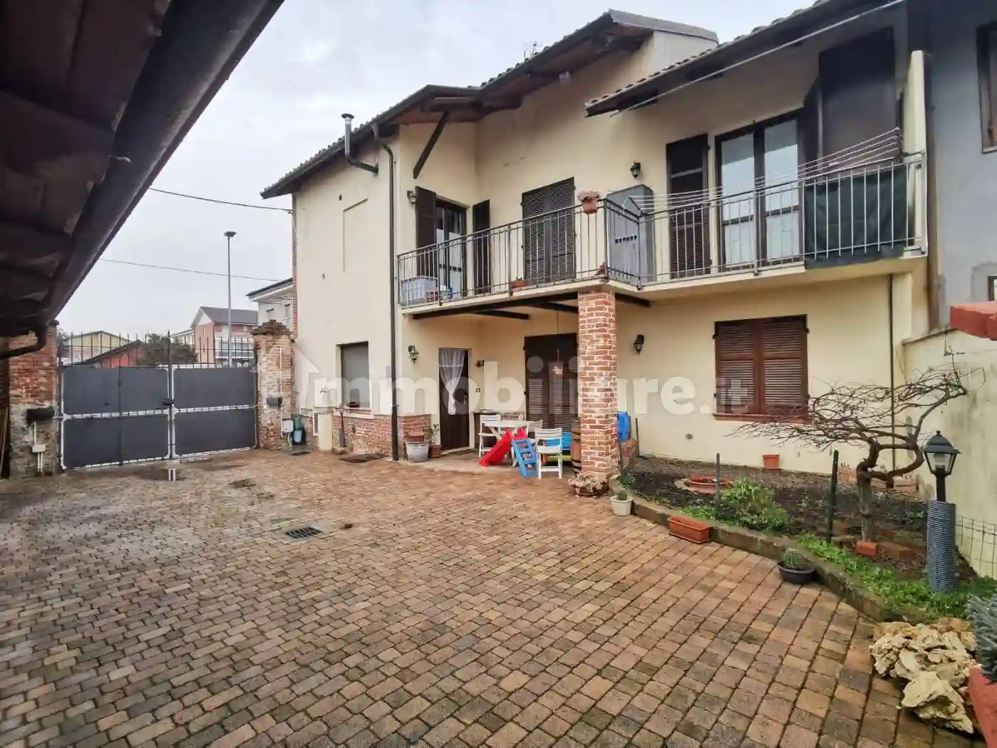 Casa indipendente - foto 2