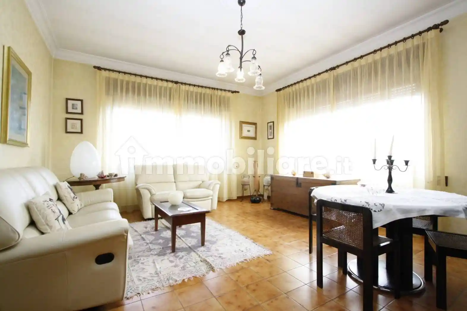 Casa indipendente in vendita a Parabita