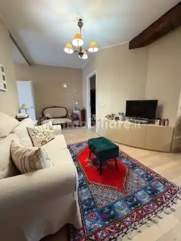 Appartamento in vendita a Piacenza