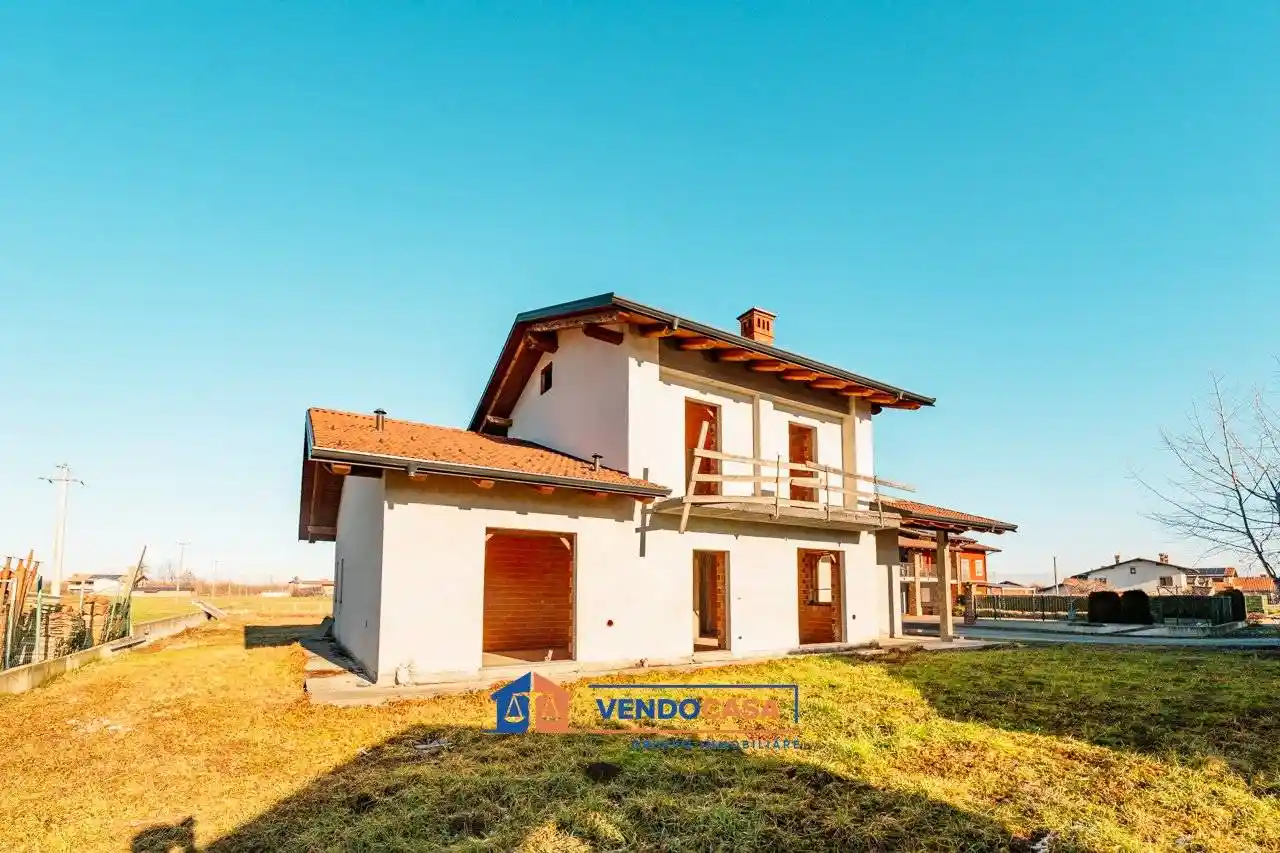 Villa in vendita a Trinità