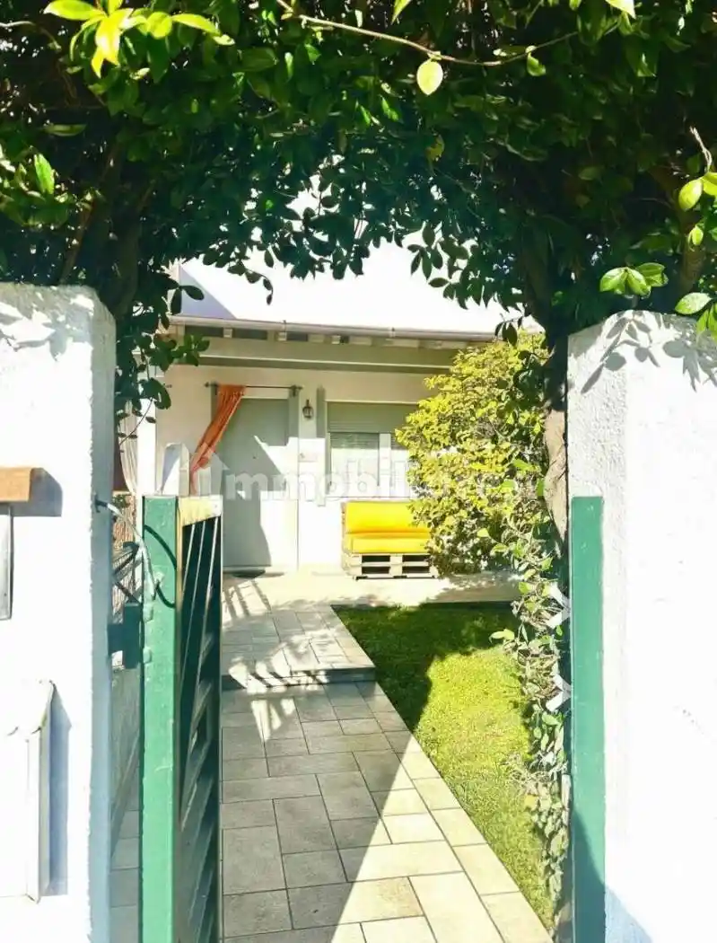 Villetta a schiera in vendita a Massa