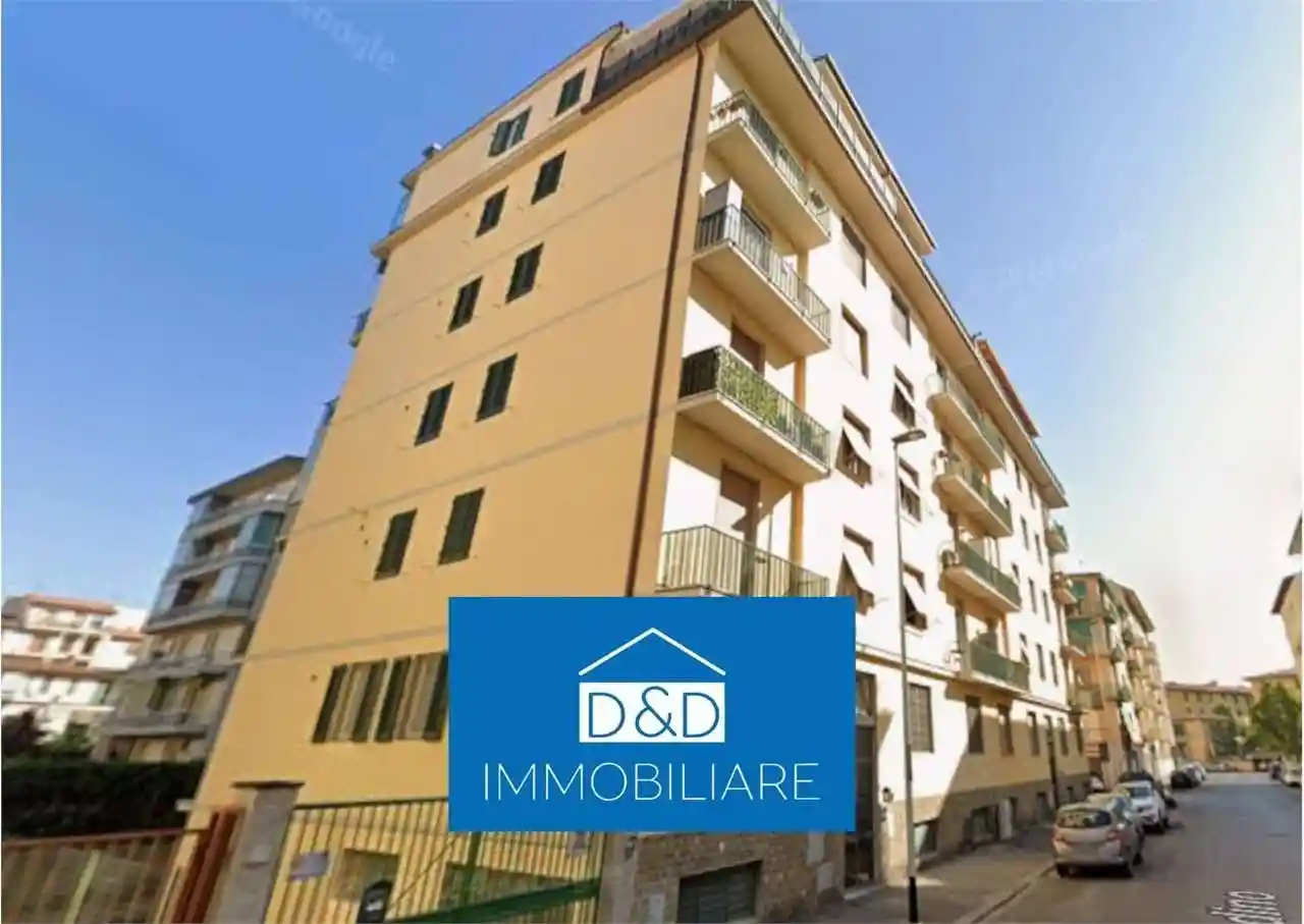 Appartamento in vendita a Firenze