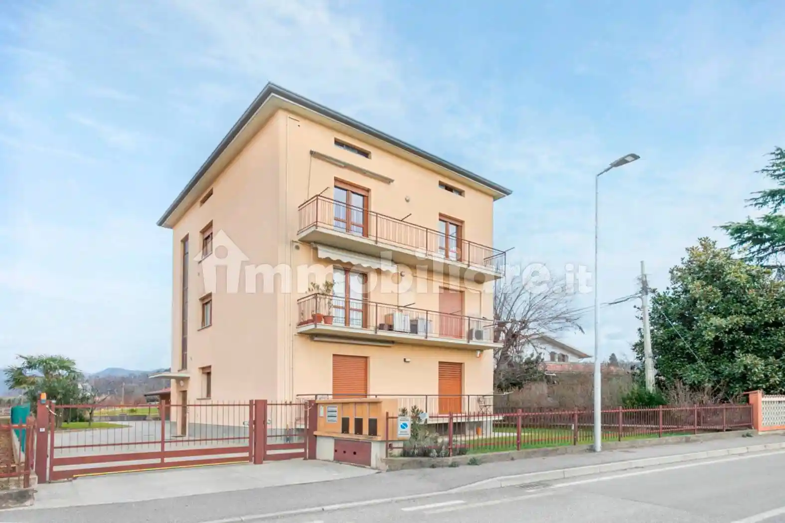 Appartamento in vendita a Valbrembo