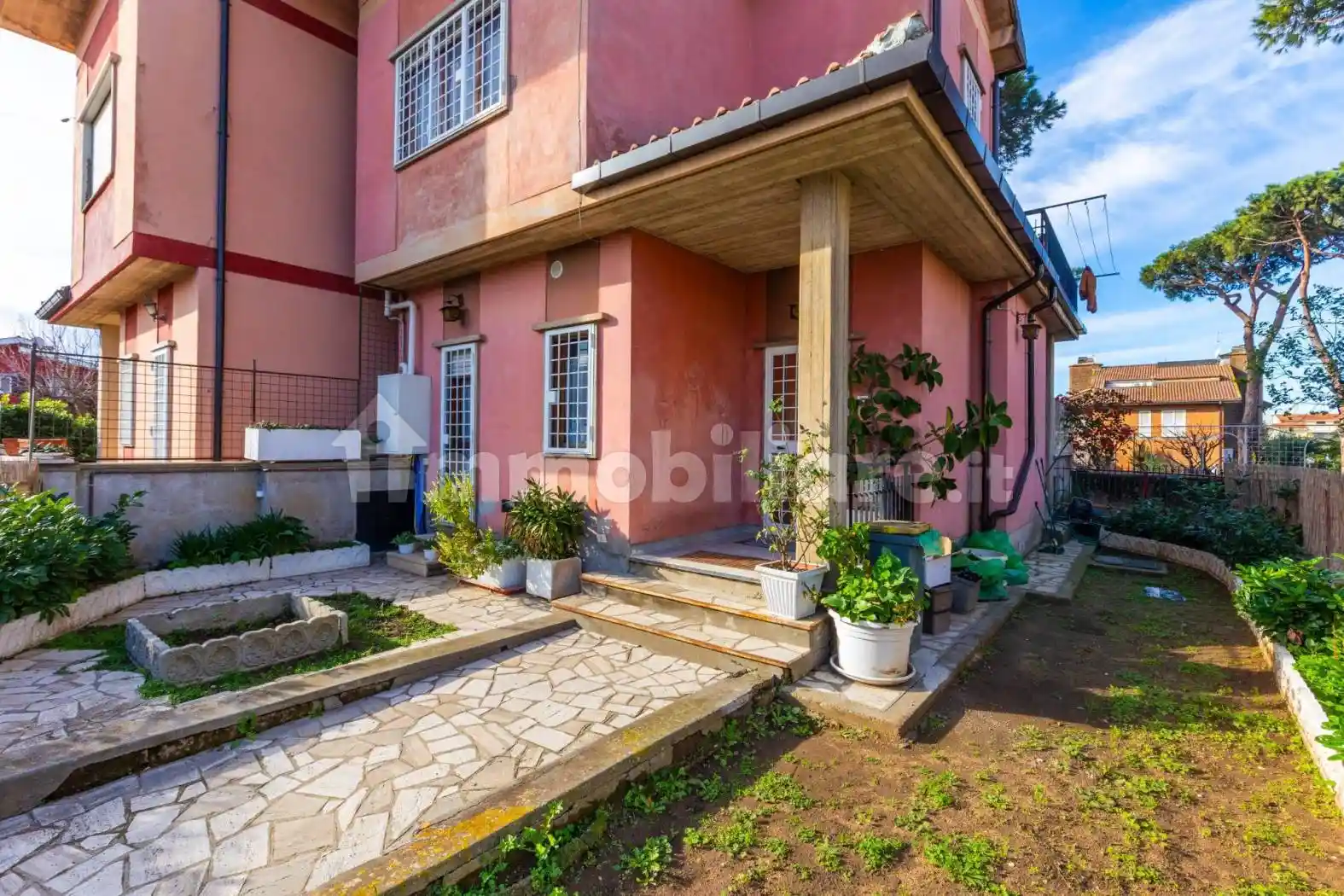 Villa in vendita a Anzio