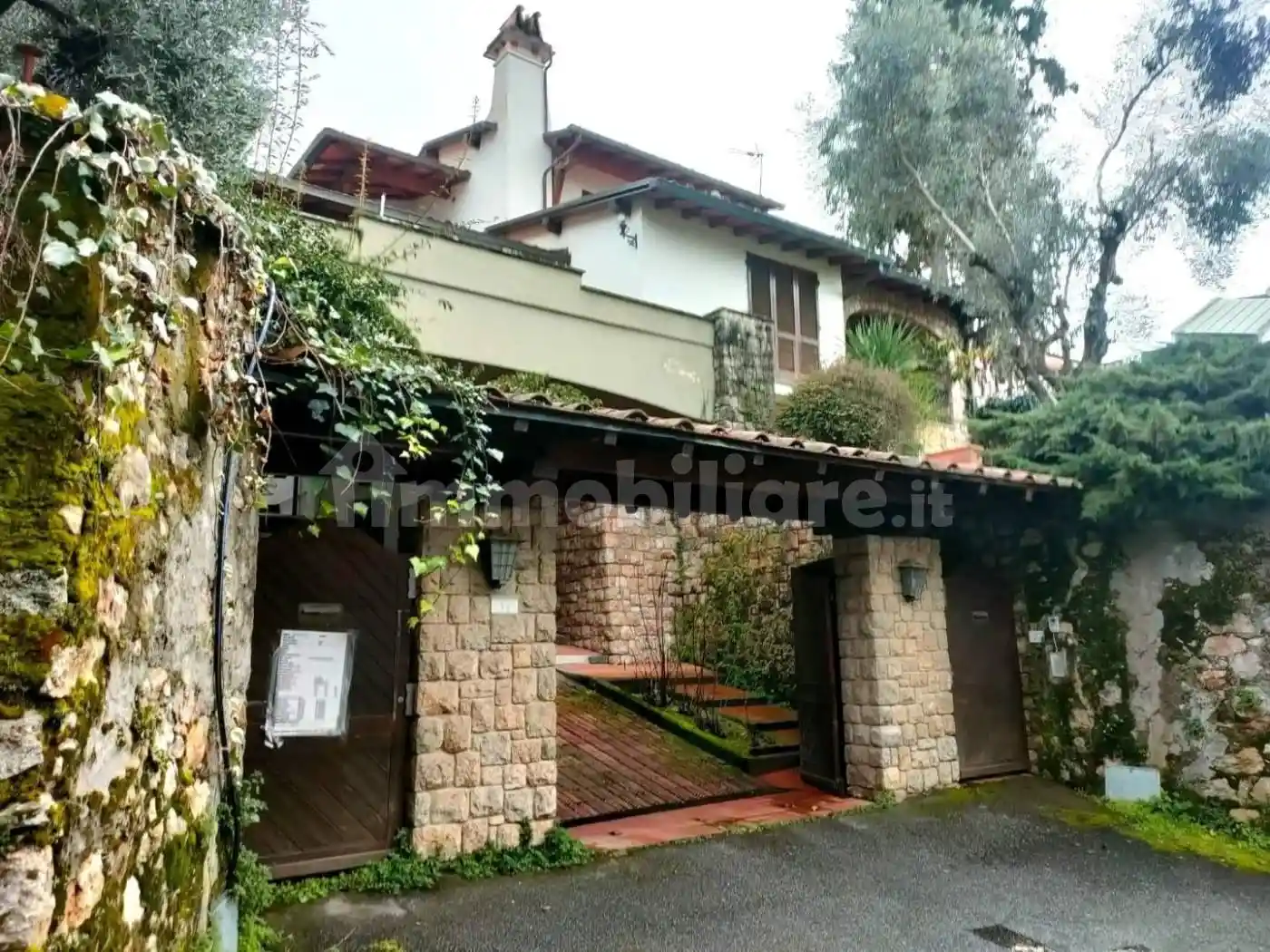 Villa in vendita a Massa
