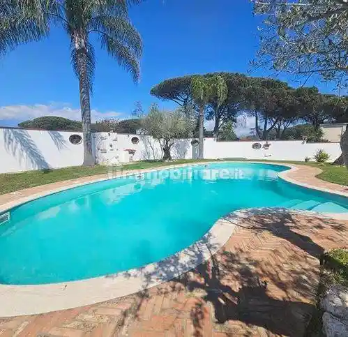 Villa in vendita a Terracina