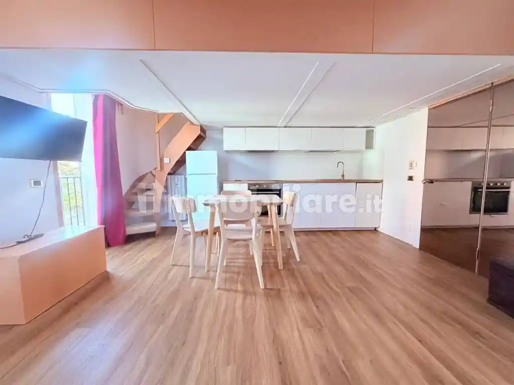 Appartamento in vendita a Monza