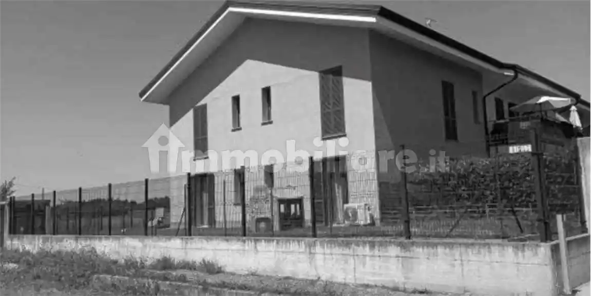 Appartamento in vendita a Robecco sul Naviglio