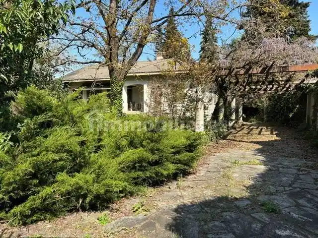 Villa in vendita a Voghera