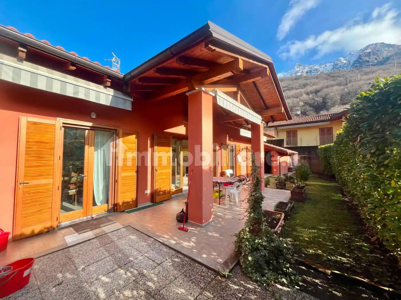 Villa in vendita a Omegna