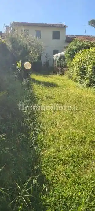 Casa indipendente in vendita a Pietrasanta