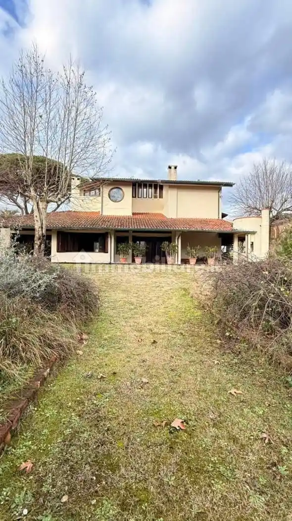 Villa in vendita a Capannori