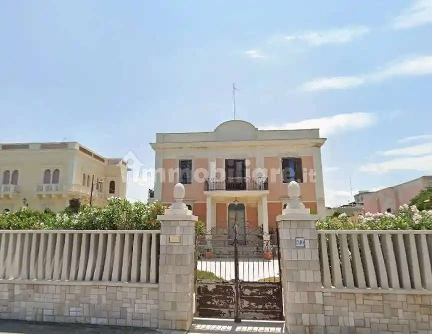Villa in vendita a Bari