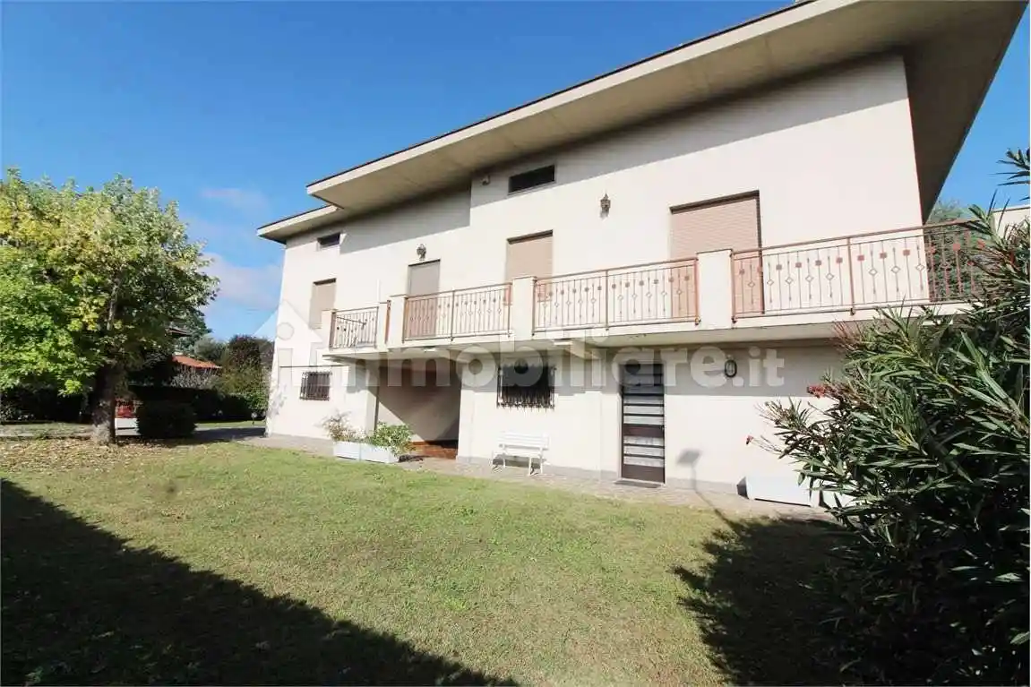 Villa in vendita a Dalmine