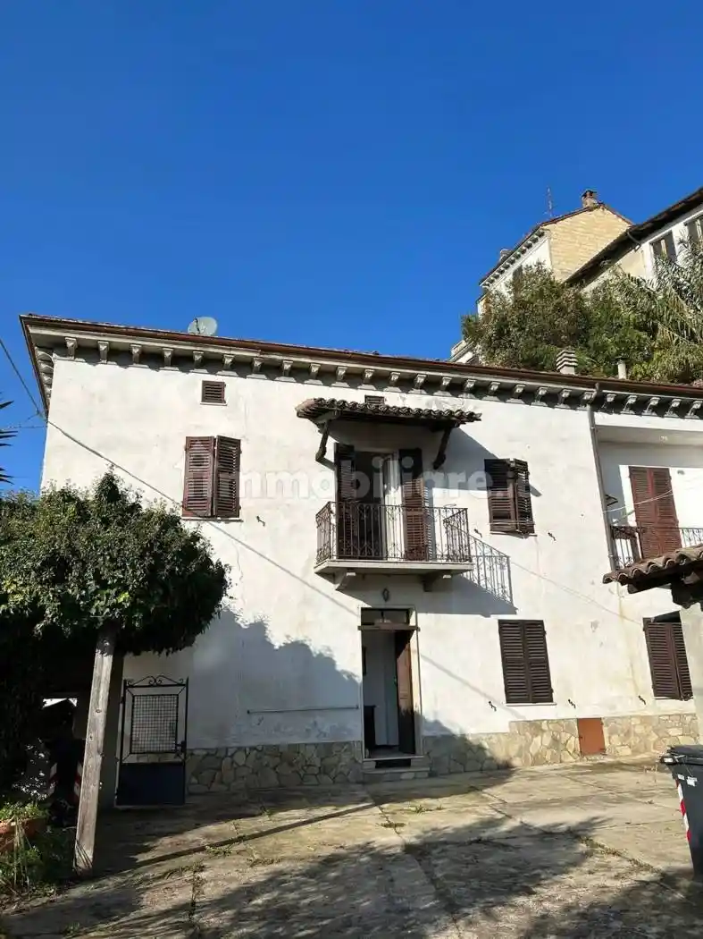 Villa in vendita a Ozzano Monferrato