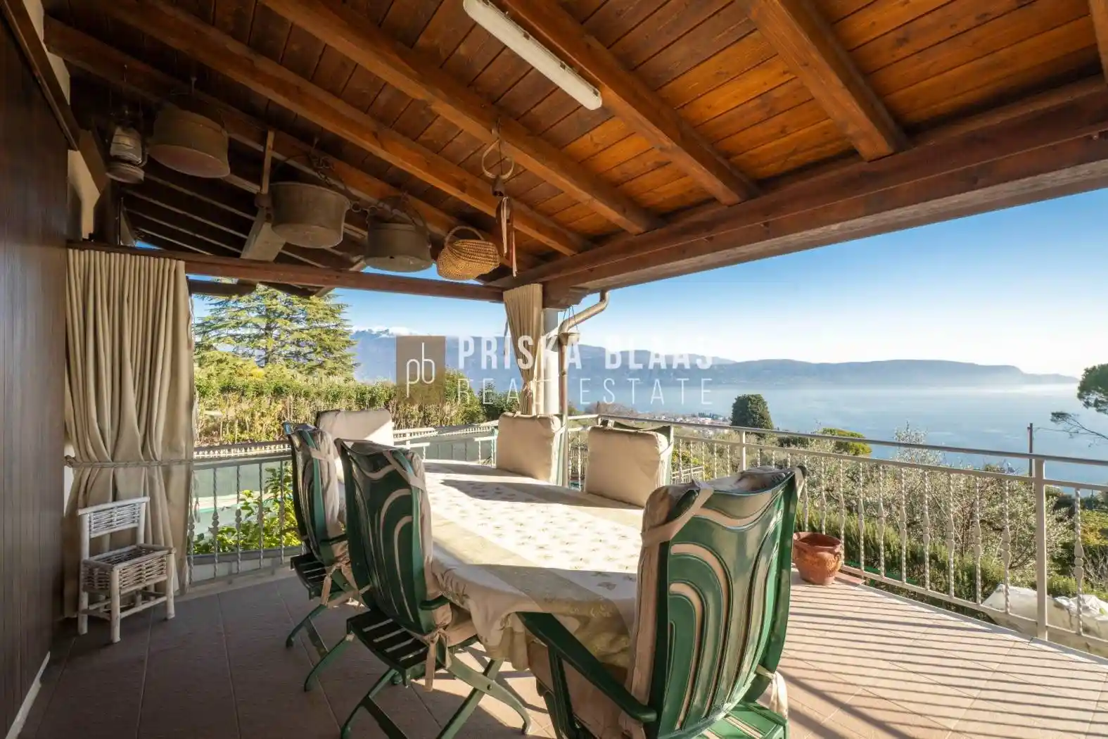 Villa in vendita a Toscolano-Maderno