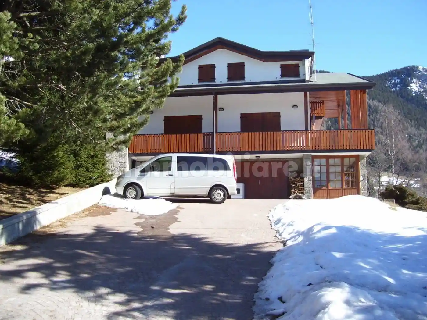 Appartamento in affitto a Castione della Presolana