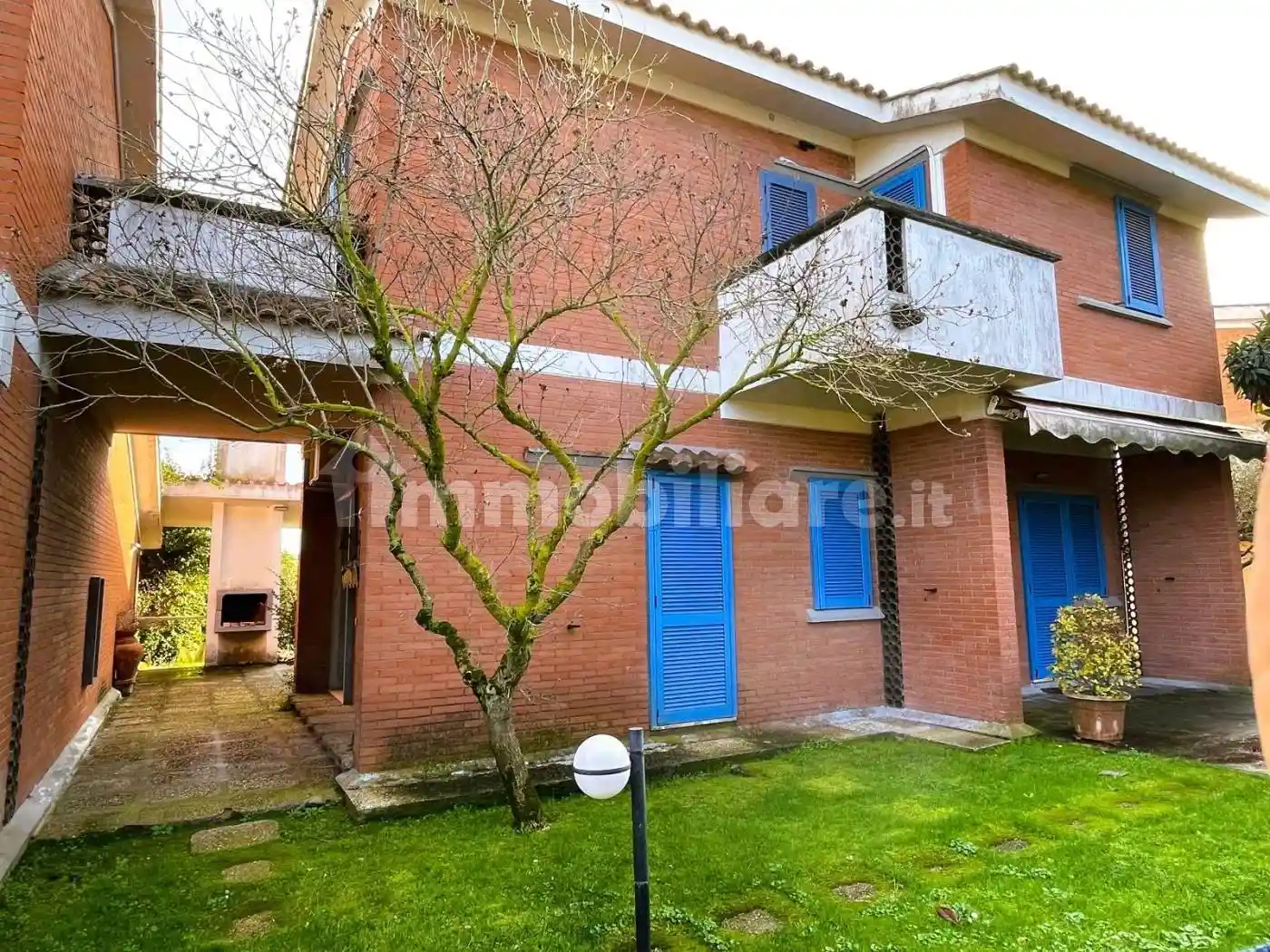 Villa in vendita a Ardea