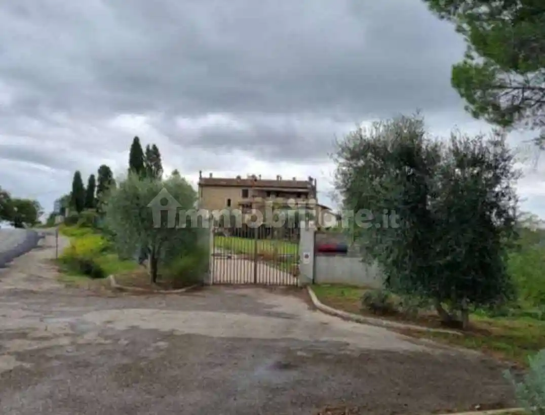 Appartamento in vendita a Montespertoli