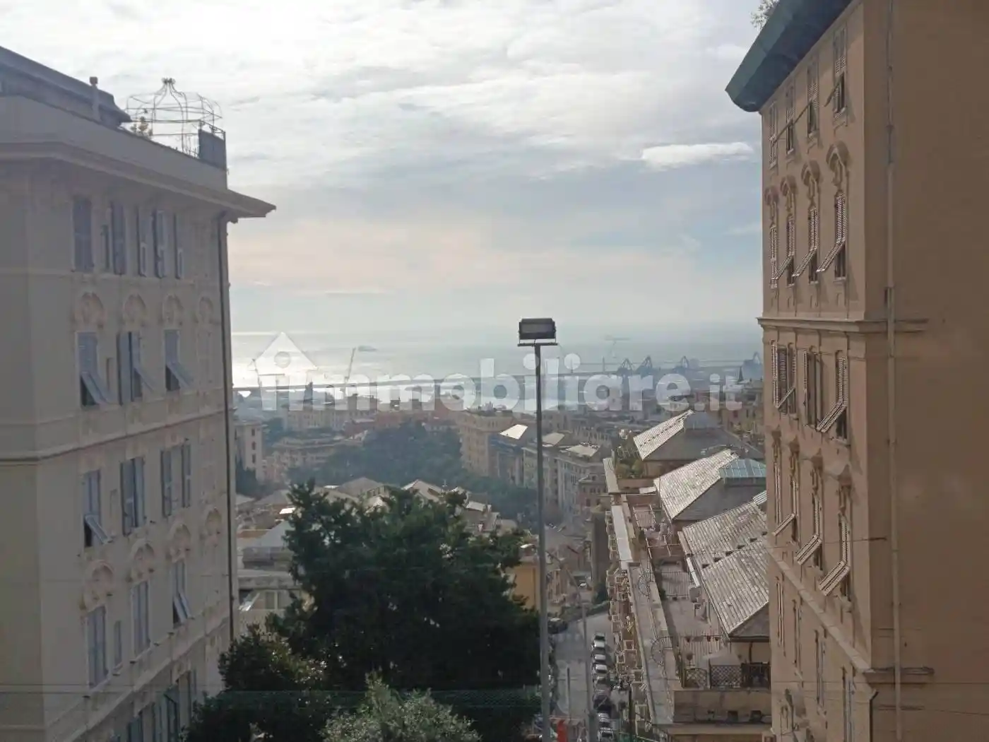 Appartamento in affitto a Genova