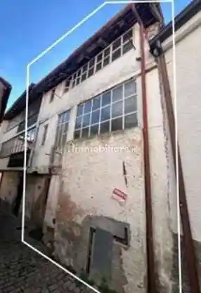 Casa indipendente in vendita a Ballabio