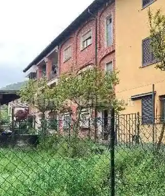 Appartamento in vendita a Caravate