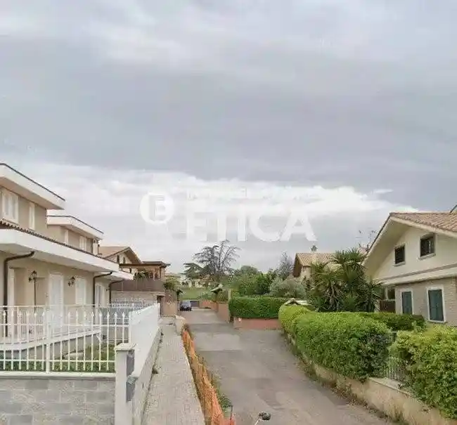 Villa in vendita a Roma