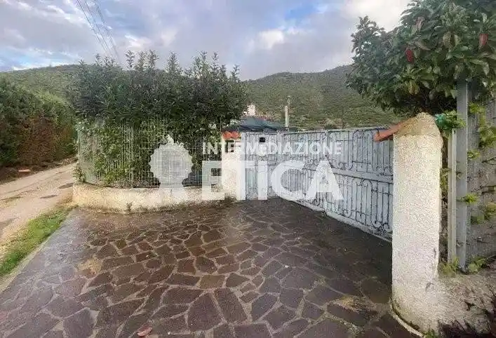 Villa in vendita a Sperlonga