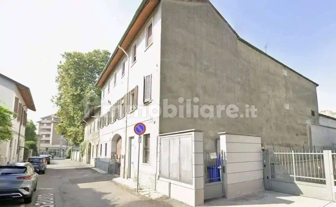 Appartamento in vendita a Busto Garolfo