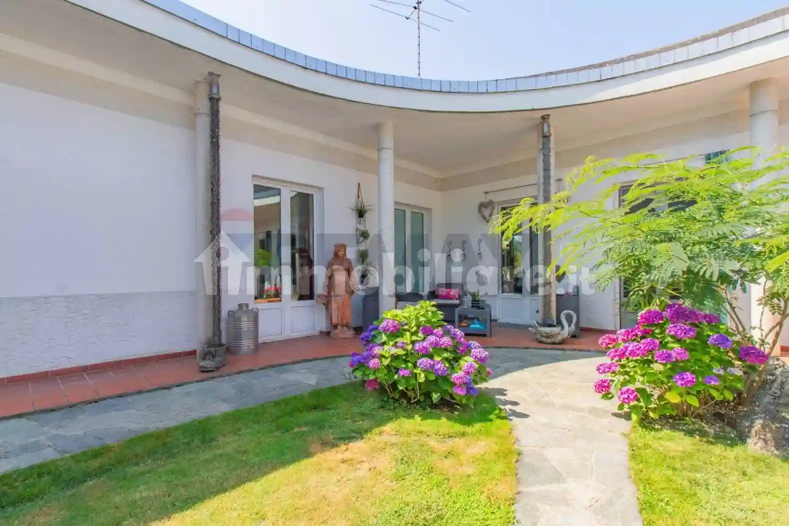 Villa - foto 3