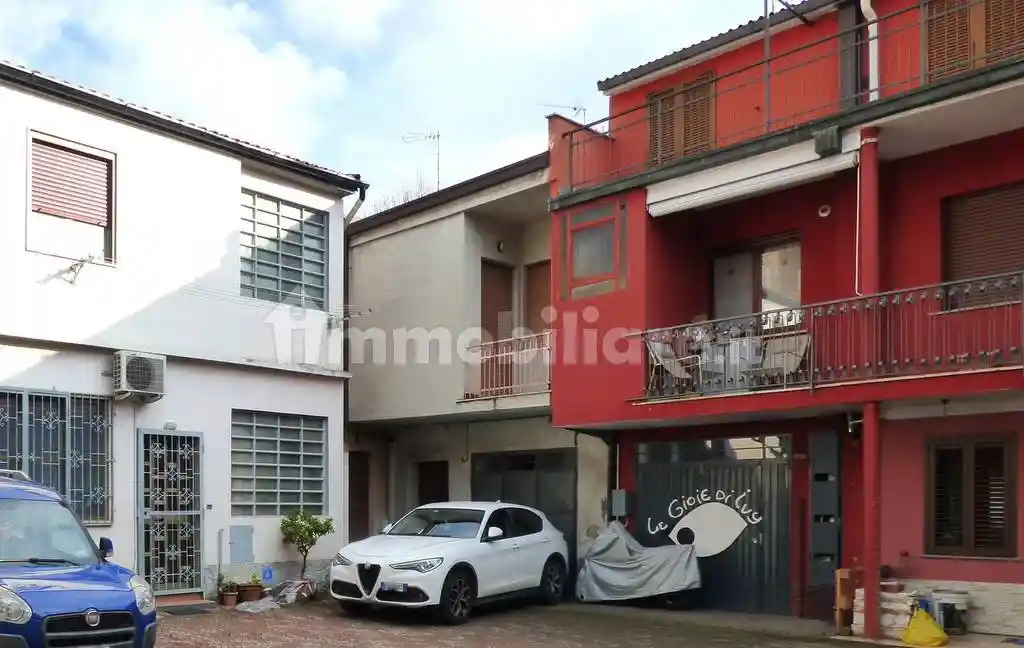 Appartamento in vendita a Desio