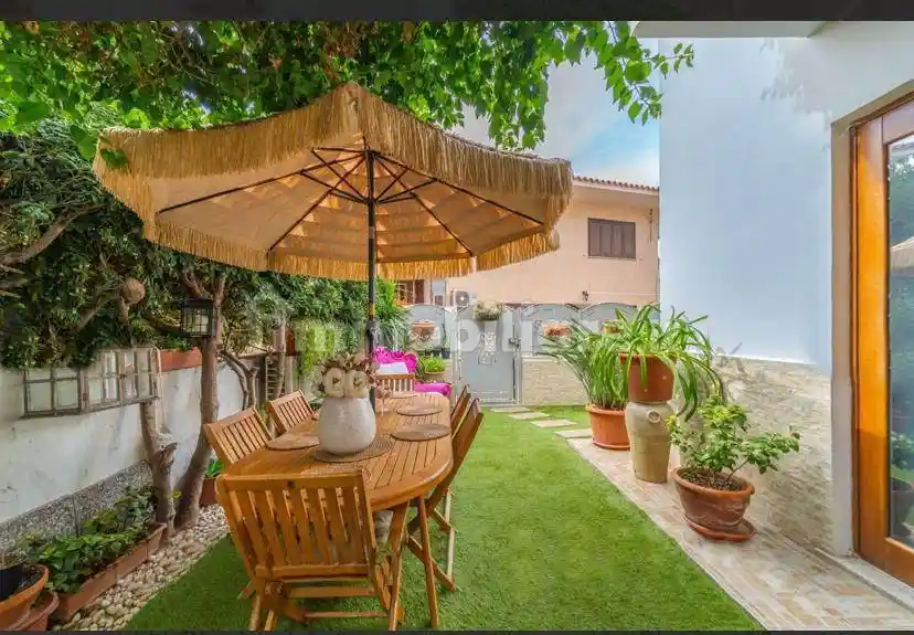 Villa in vendita a San Teodoro