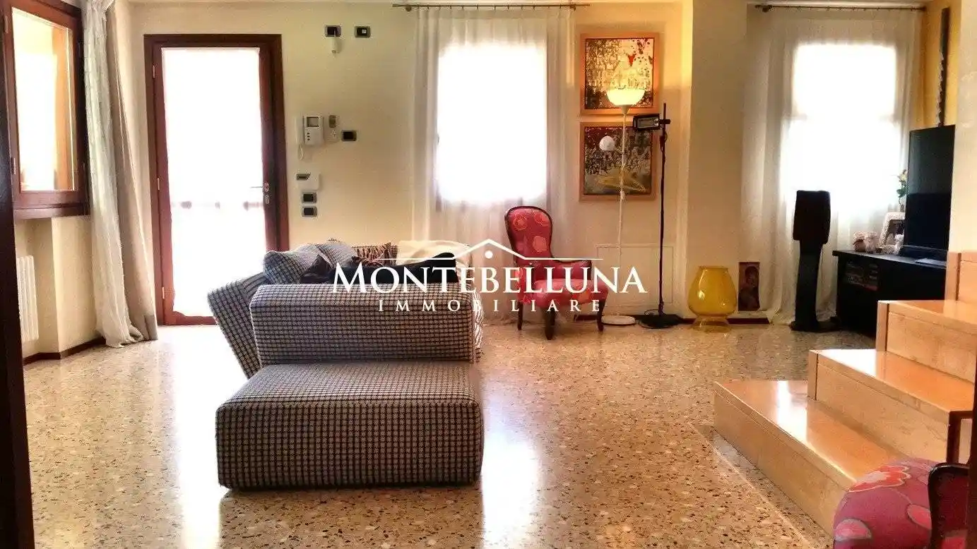 Villa in vendita a Montebelluna