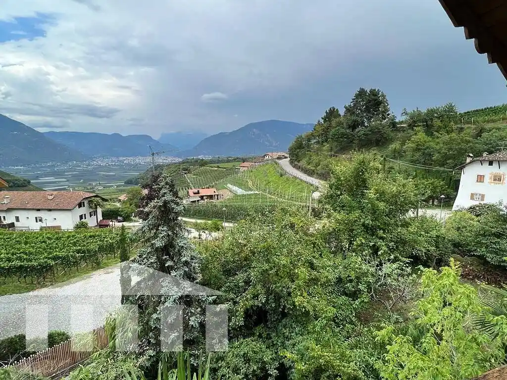 Appartamento in vendita a Appiano sulla Strada del Vino