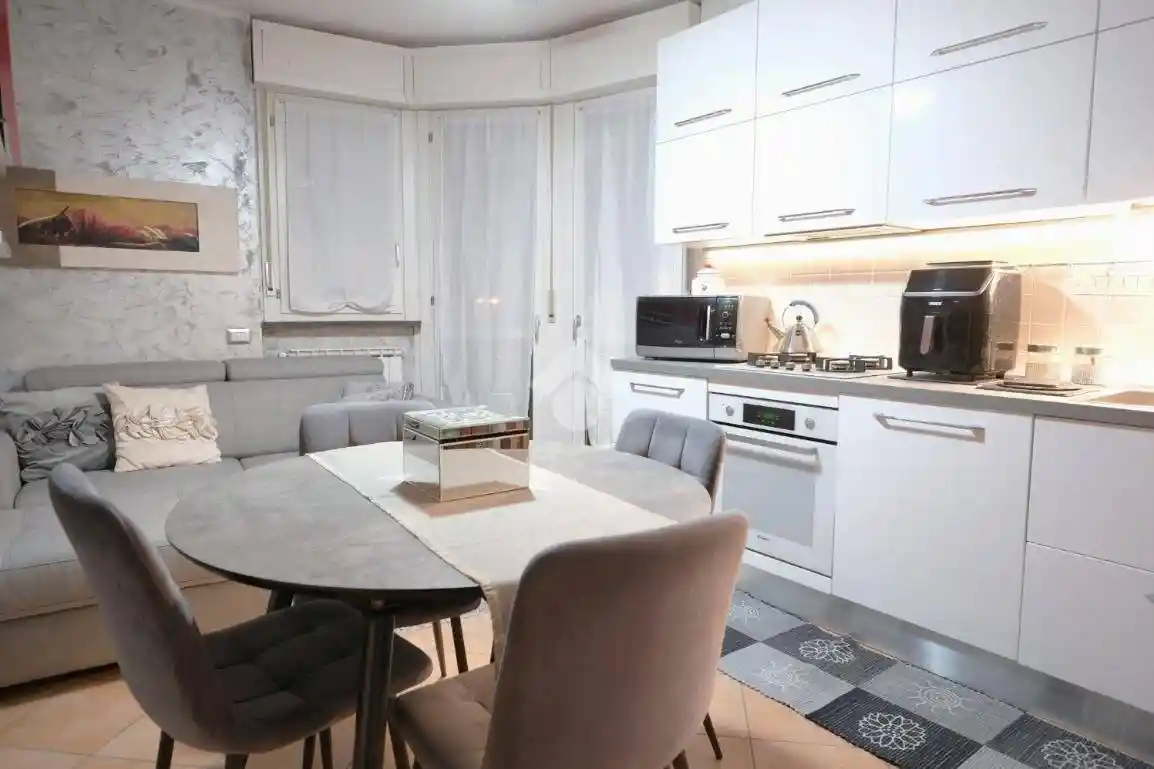 Appartamento in vendita a Pioltello