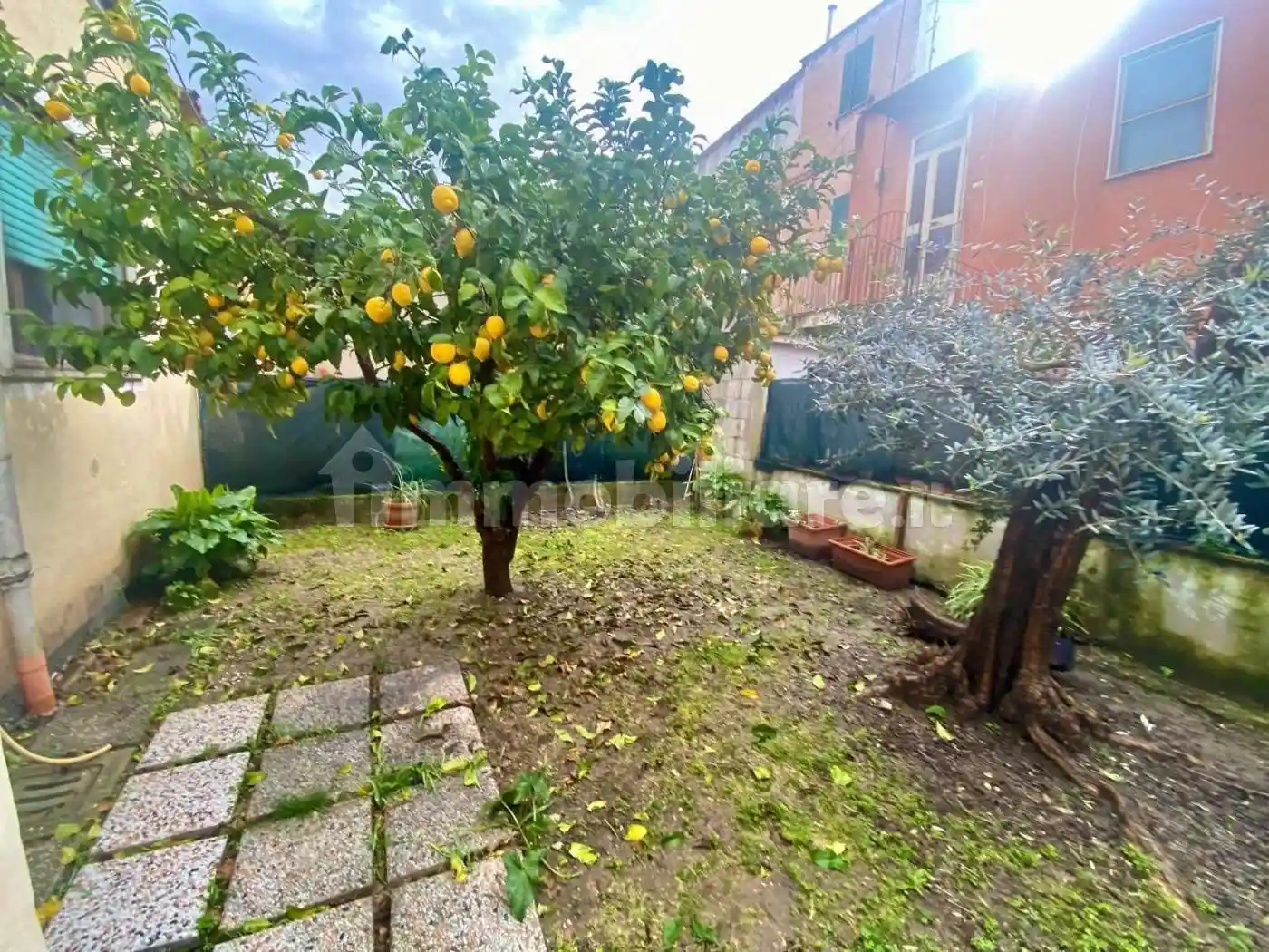 Villa in vendita a Latina